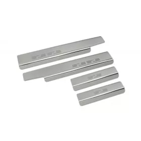 Küszöbvédő lécek Dacia Duster 2024-