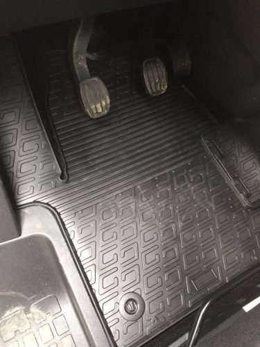 Opel Zafira Life 2019- (első) Gledring méretpontos gumiszőnyeg