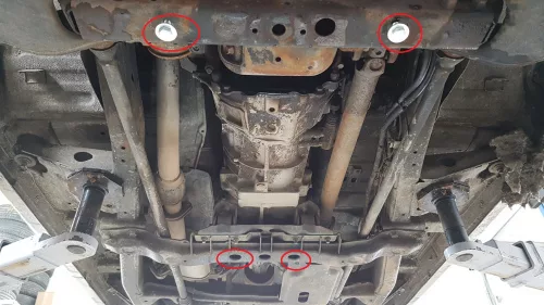 Mitsubishi Pajero III (V60, V70), 2000-2007 - Váltóvédő lemez - SMP00.102