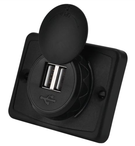 Kettős USB töltőaljzat 3.1A, vízálló, 12-24V