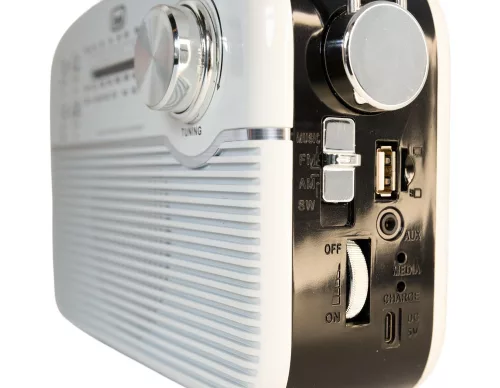 Trevi RA 7F50 BT Hordozható vintage napelemes rádió, Bluetooth-tal, USB és SD kártya bemenettel krémfehér színben