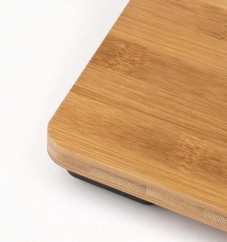 G3 Ferrari G30042 Banwood Care bambusz személymérleg nagy pontosságú érzékelők, LCD-kijelző, automatikus működés.