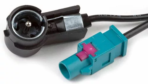 Phonocar 08540 antenna adapter FAKRA–ISO fantomtápos, 45 cm kábel, autós kompatibilitás