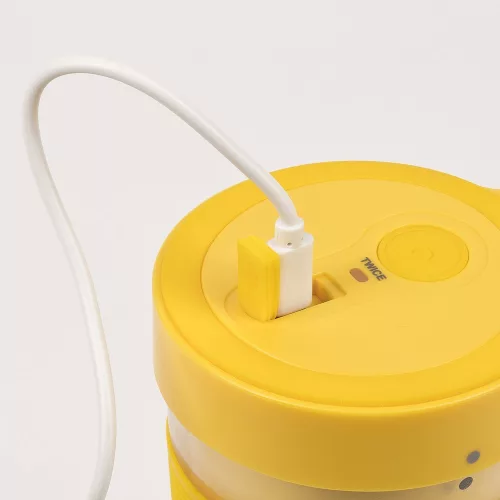 Girmi FR11 hordozható turmixgép 450 ml Tritan pohárral, USB-s töltéssel, sárga – akkumulátoros, BPA-mentes
