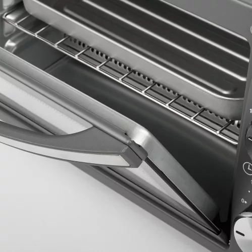 G3 Ferrari G10169 elektromos sütő kompakt kivitelben, 100–230°C, 60 perces időzítő, ezüst szín