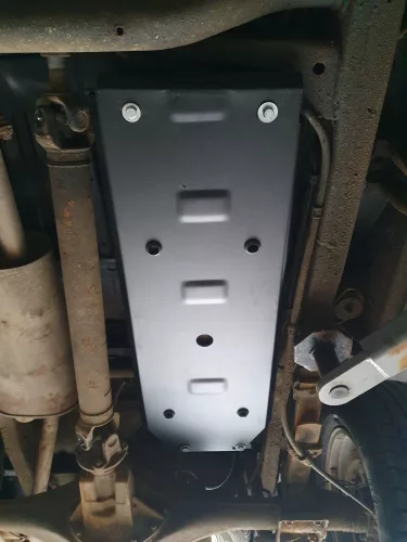 Mitsubishi L200 2015- Üzemanyagtank védő lemez - SMP99.091