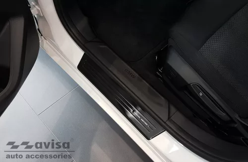 BMW 1 2019- (F40, sötét-matt) Avisa 4db-os küszöbvédő