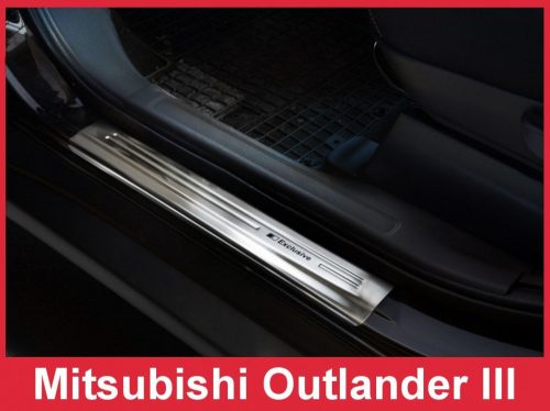 Mitsubishi Outlander 2012-2022 (matt) Avisa 4db-os küszöbvédő