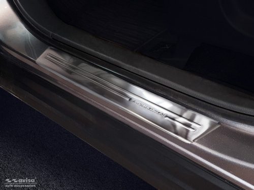 Mitsubishi Eclipse Cross 2018- (matt) Avisa 4db-os küszöbvédő