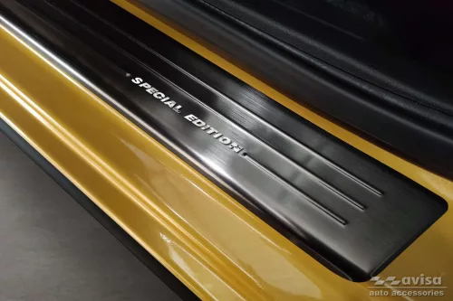 Mitsubishi Space Star 2020-  (sötét-matt) Avisa 4db-os küszöbvédő