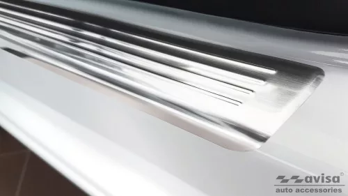 Peugeot 2008 2020- (matná) Avisa 4db-os küszöbvédő