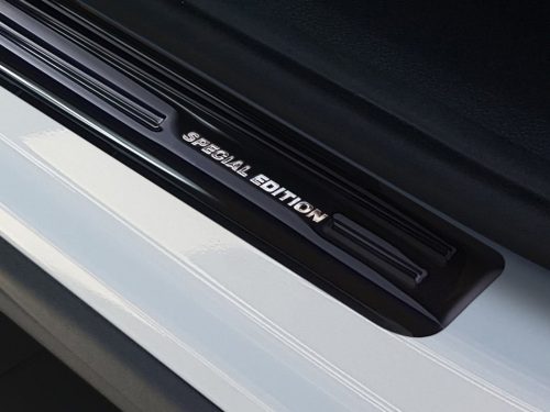 Skoda Kodiaq 2017- (sötét-króm) Avisa 4db-os küszöbvédő