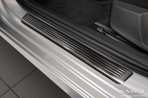 Küszöbvédő lécek Škoda Octavia IV. 2020- (sötét)