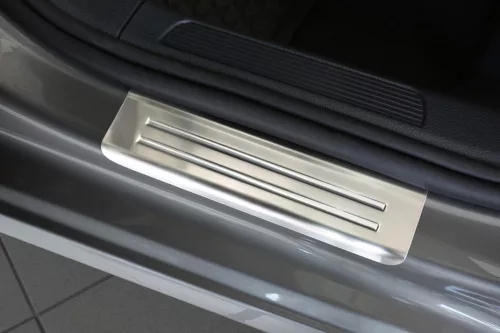 VW Golf VII. Sportsvan 2014-2020 (matt) Avisa 4db-os küszöbvédő