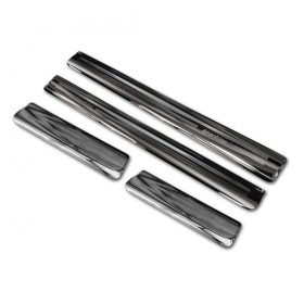 VW T-Roc 2017- (sötét-fényes) Avisa 4db-os küszöbvédő