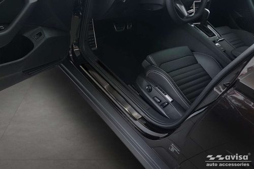VW Passat B8 2015-2023 (combi, sötét) Avisa küszöbvédő