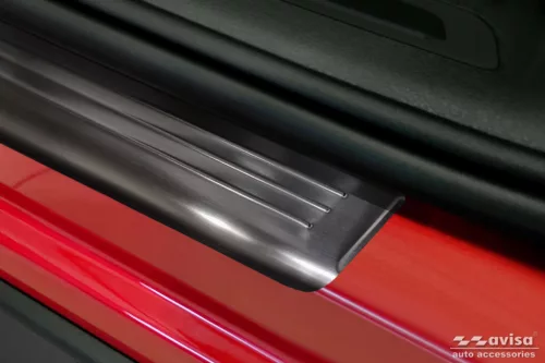 Prahové lišty VW Tiguan 2016-2023 (tmavé, matné)