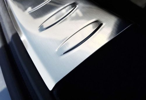 Nissan Leaf 2017- (hatchback, belső, matt) Avisa lökhárítóvédő