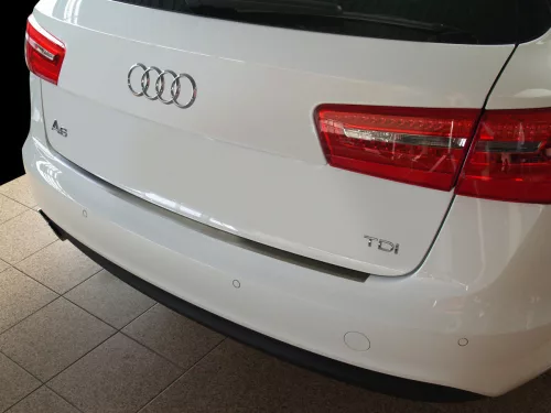 Audi A6 2011-2018 (combi, matt) Avisa lökhárítóvédő