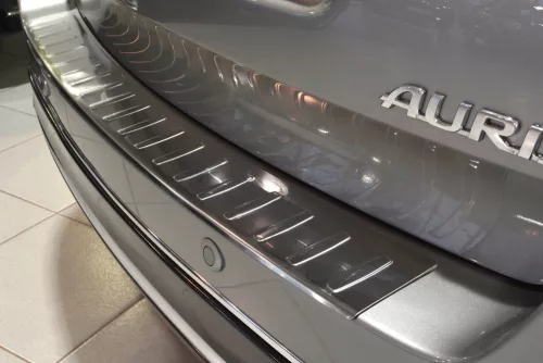 Toyota Auris 2012-2015 (combi, matt) Avisa lökhárítóvédő