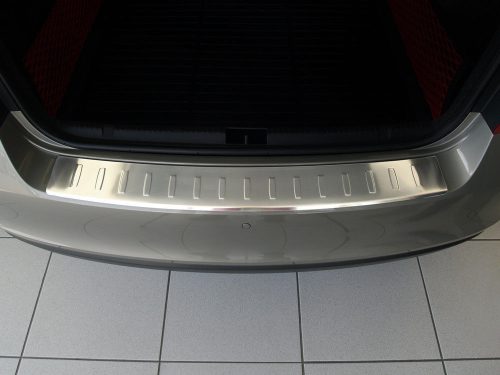 Skoda Rapid 2012-2019 (liftback, matt) Avisa lökhárítóvédő