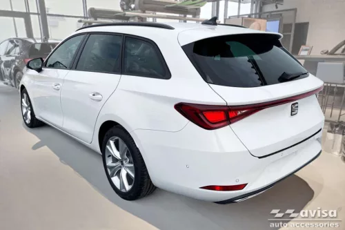 Csomagtér peremvédő Seat Leon 2020- (kombi, fekete)
