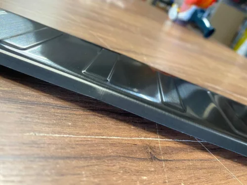 Csomagtér peremvédő Hyundai Tucson 2015-2019 (sötét, facelift előtti, II. osztály)