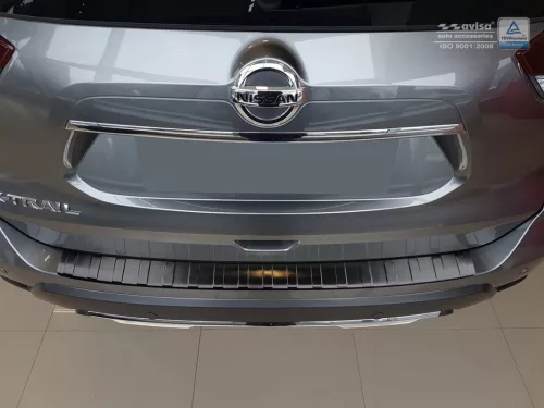 Nissan X-Trail 2017-2022 (sötét-matt) Avisa lökhárítóvédő