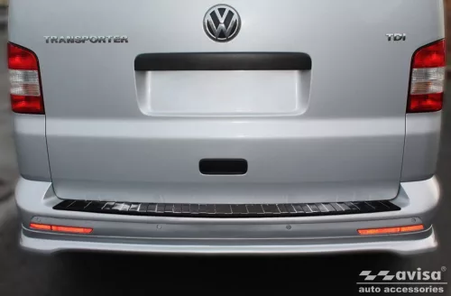 VW Transporter T5 2003-2015 (sötét, hosszú, 136cm) Avisa lökhárítóvédő
