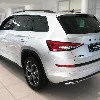 Csomagtér peremvédő díszléc Škoda Kodiaq 2017-2024 (Beltéri, sötét)