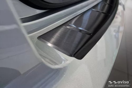 Csomagtér peremvédő díszléc Škoda Kamiq 2024- (sötét, matt, facelift utáni)