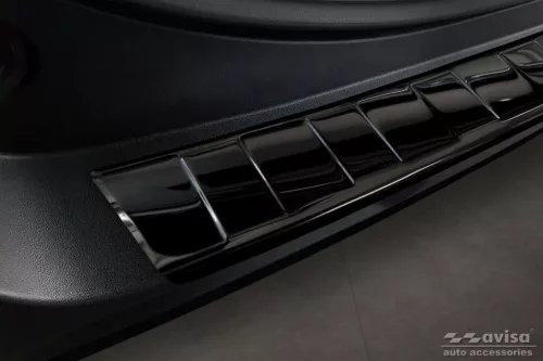 Ochranná lišta hrany kufru Toyota Rav4 2019- (tmavá, chrom)