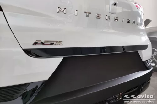 Díszléc a csomagtér ajtajára Mitsubishi ASX 2022-