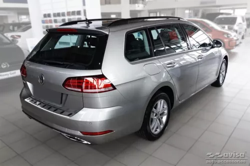 VW Golf VII. 2017-2020 (combi, facelift után, matt) Avisa lökhárítóvédő