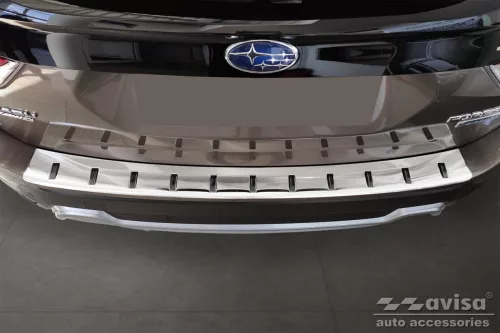 Zesílená ochranná lišta hrany kufru Subaru Forester 2019-2025 (matná, II. jakost)