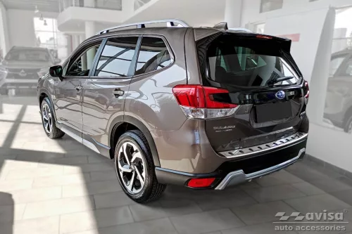 Zesílená ochranná lišta hrany kufru Subaru Forester 2019-2025 (matná, II. jakost)