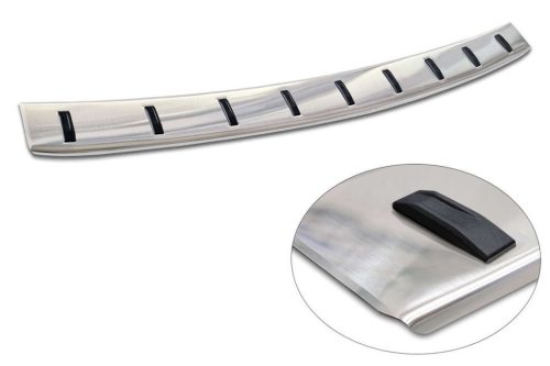 Megerősített védőcsík a csomagtér szélére VW Passat B9 2024- (kombi)