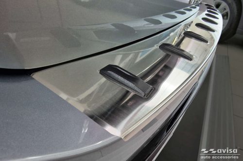 Megerősített védőcsík a csomagtér szélére VW Passat B9 2024- (kombi)