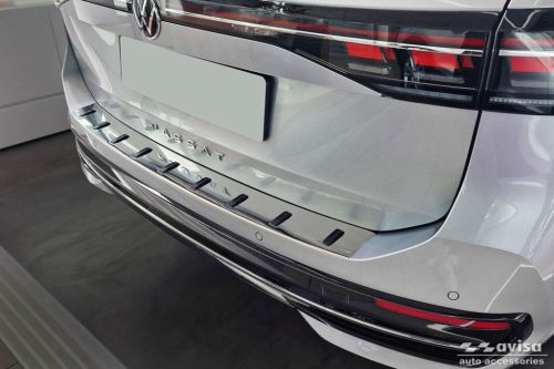 Megerősített védőcsík a csomagtér szélére VW Passat B9 2024- (kombi)