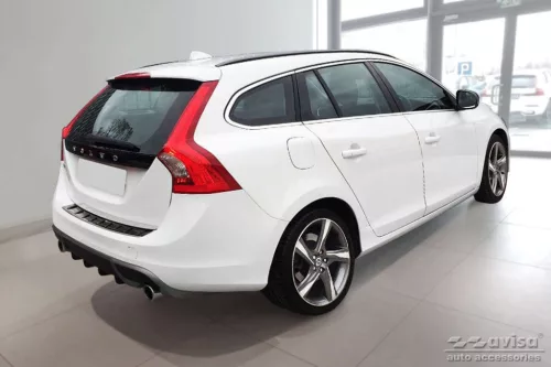 Zesílená ochranná lišta hrany kufru Volvo V60 2010-2018 (tmavá, matná)