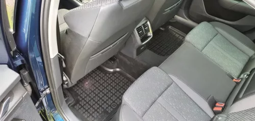 Skoda Octavia IV. 2020- Rezaw-Plast méretpontos gumiszőnyeg szett