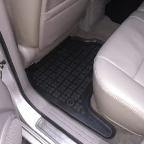 Kia Sorento 2002-2009 Rezaw-Plast méretpontos gumiszőnyeg szett