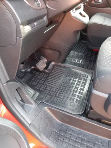 Toyota ProAce 2016- (első) Rezaw-Plast méretpontos gumiszőnyeg