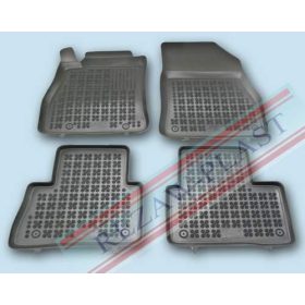   Nissan Juke 2010-2019 Rezaw-Plast méretpontos gumiszőnyeg szett