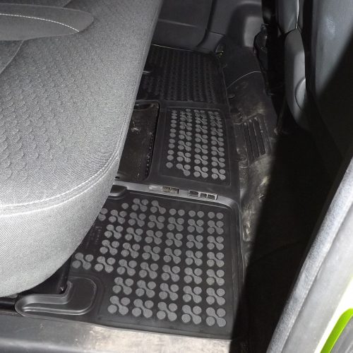 Fiat Talento 2014- (2. sor, hátsó utastérfűtéssel) Rezaw-Plast méretpontos gumiszőnyeg