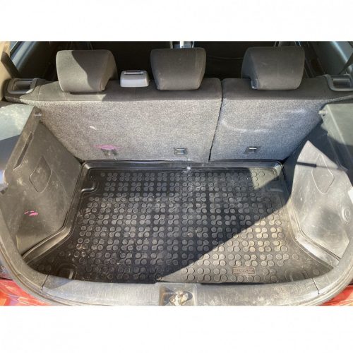 Suzuki SX4 2006-2013 (hb) Rezaw-Plast méretpontos csomagtértálca