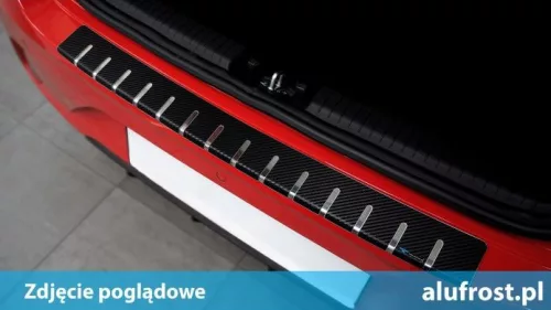 Ochranná lišta hrany kufru Škoda Superb III. 2015-2019 (combi, carbonová folie)