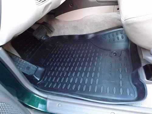 Mitsubishi Pajero Sport 1996-2008 Novline méretpontos gumiszőnyeg szett