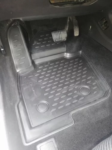 Ford Mondeo 2015-2022 Novline méretpontos gumiszőnyeg szett