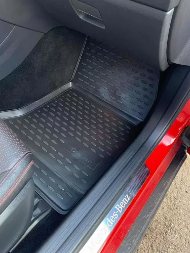 Mercedes GLA-Classe 2013-2019 (X156) Novline méretpontos gumiszőnyeg szett